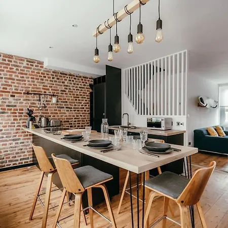 Apartment Duplex 4pers - 100m Du Metro - Smarttv - Fibre *